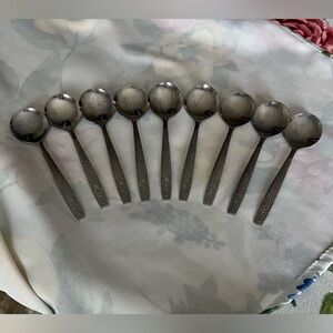 8 - UNITED Airlines Tulip Logo Soup Spoons Stainless Fish Scale ABCO SP 570